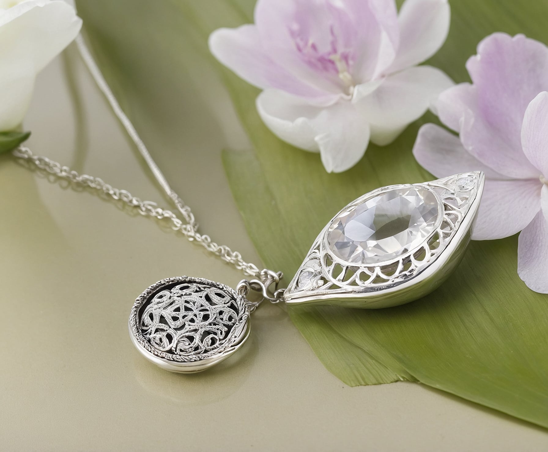 Colgante personalizado en plata para aniversario